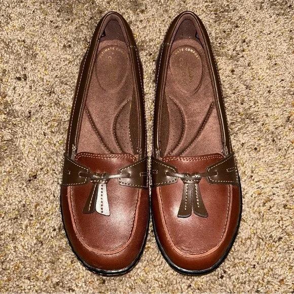 Clarks | Shoes | Clarks Brown Loafers With Cushioned Comfort  display picture 3